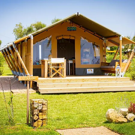 Luxury tent Inmaremma Glamping *