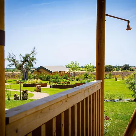 Inmaremma Glamping Luxury tent